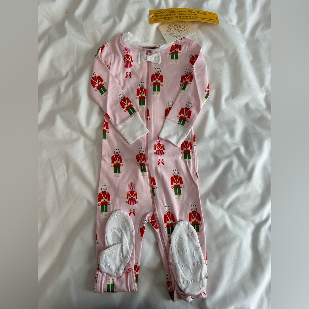 TBBC Beaufort Bonnet Noelles Night Night Footed NWT 12-18m